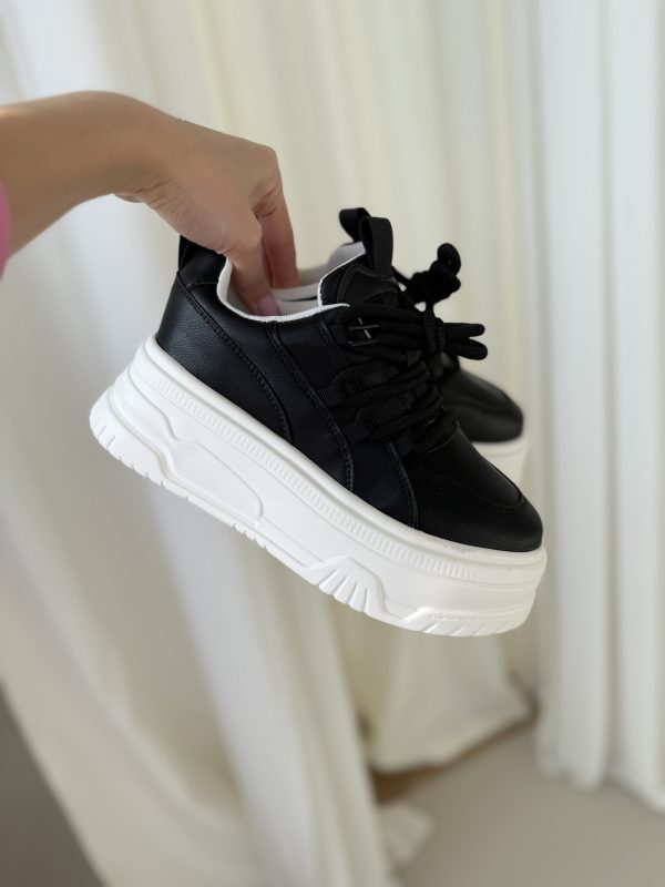 5052 Black
