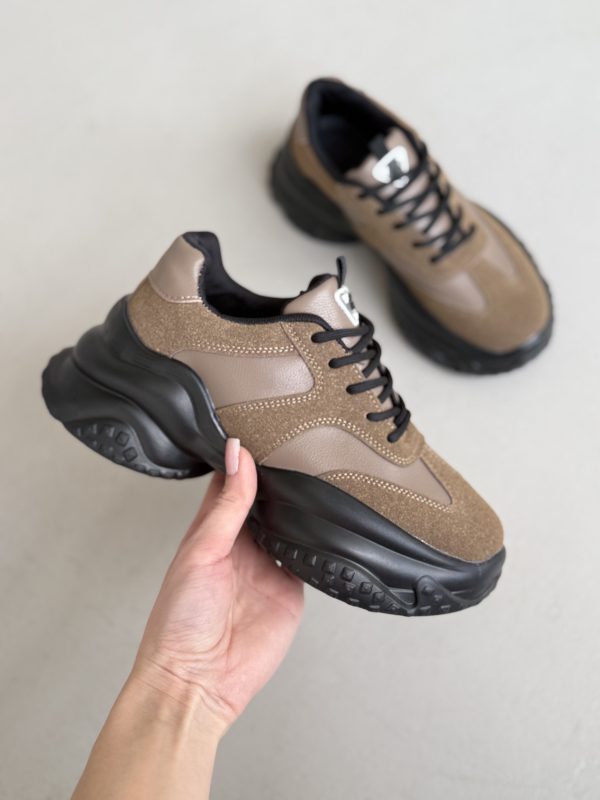 8118 KHAKI